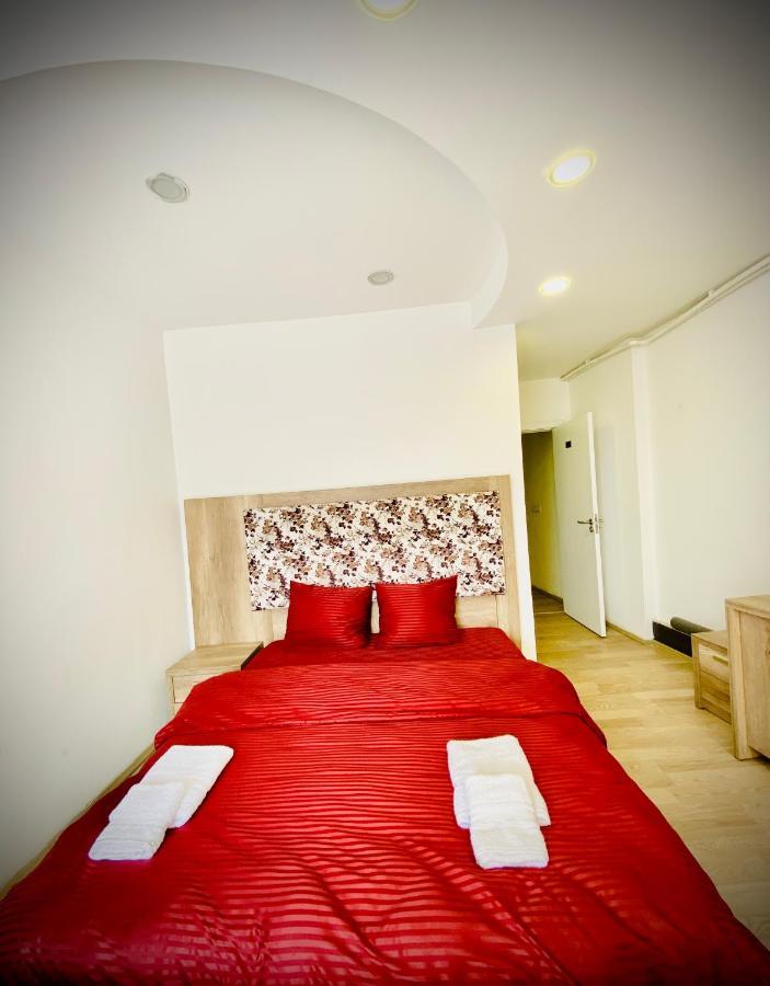 Hotel Perla Prizren Exterior foto